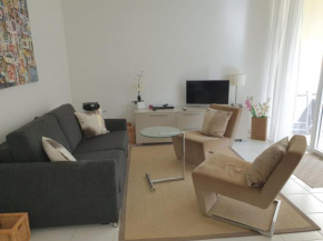 Modernes Appartment, 3 Gehminuten zum Strand, Pool+Sauna, Zempin